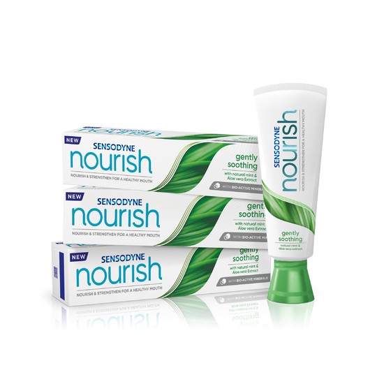 Sensodyne Nourish Gently Soothing zubná pasta 3x75 ml